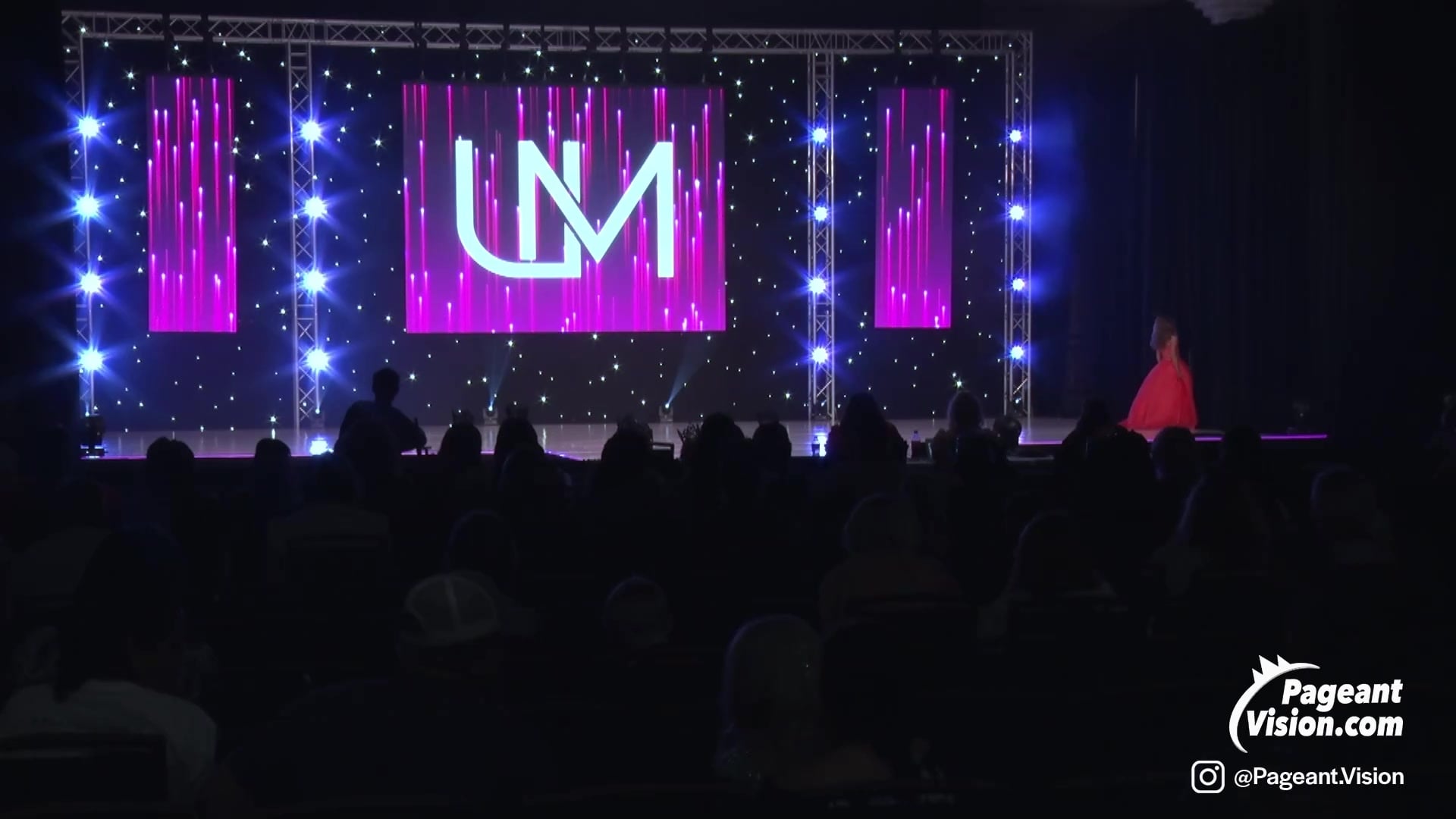 2023 Universal Miss - Bella Miss